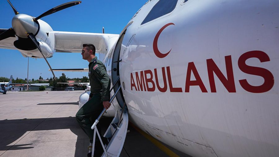 ambulans ucak 2241158 Ai3F0F