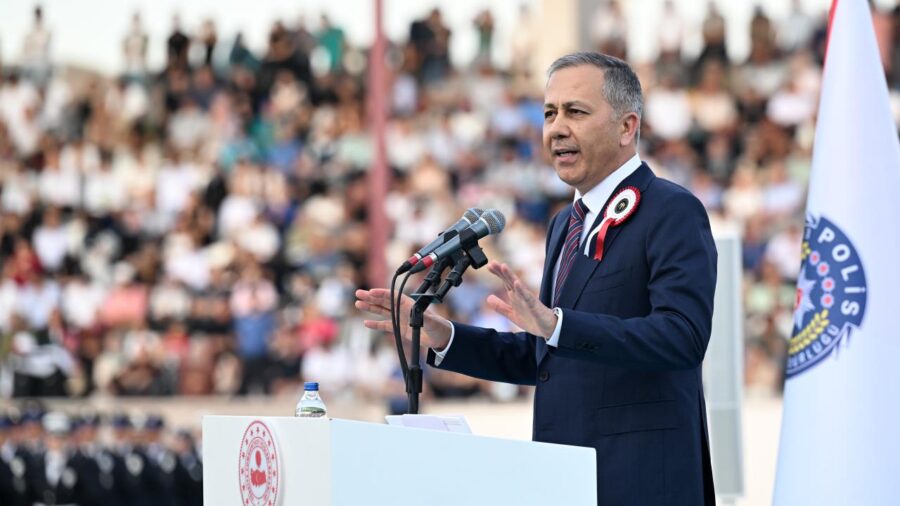 ali yerlikayaaa 2271501 fymI93