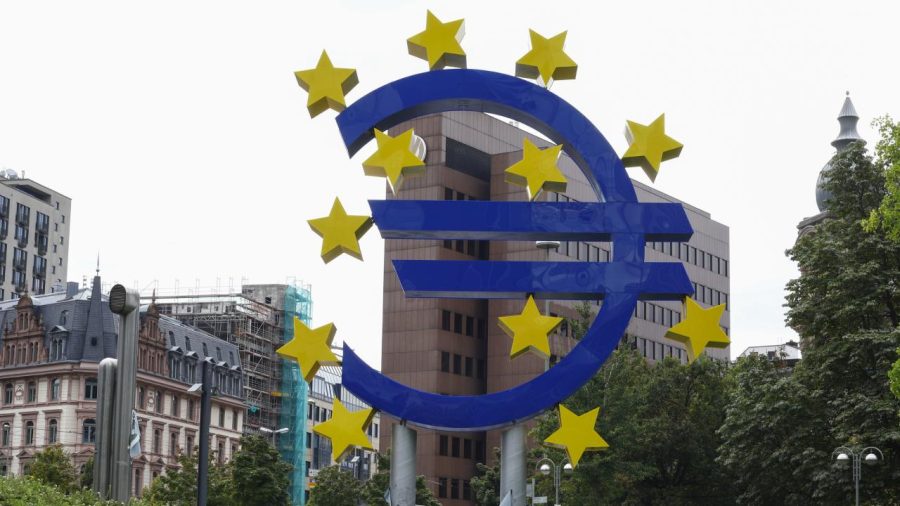 euro a 2267811 3XVio8