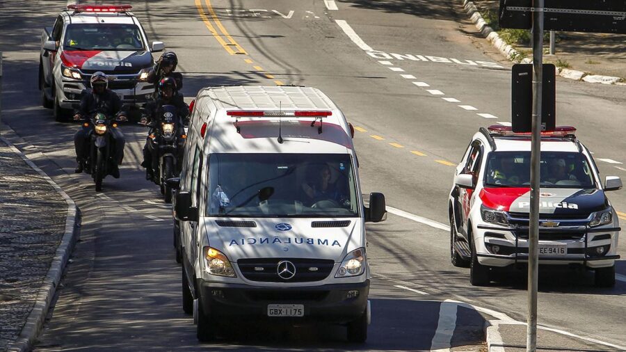 brezilya ambulans afp 1574530 9yUNjN
