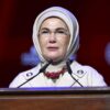 emine erdogan 2323757 AZRoIx