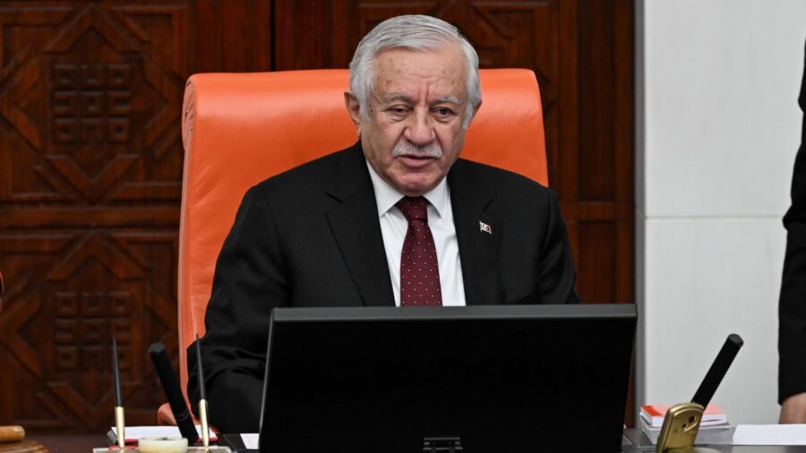 celal adan 2359030 ZymD7F