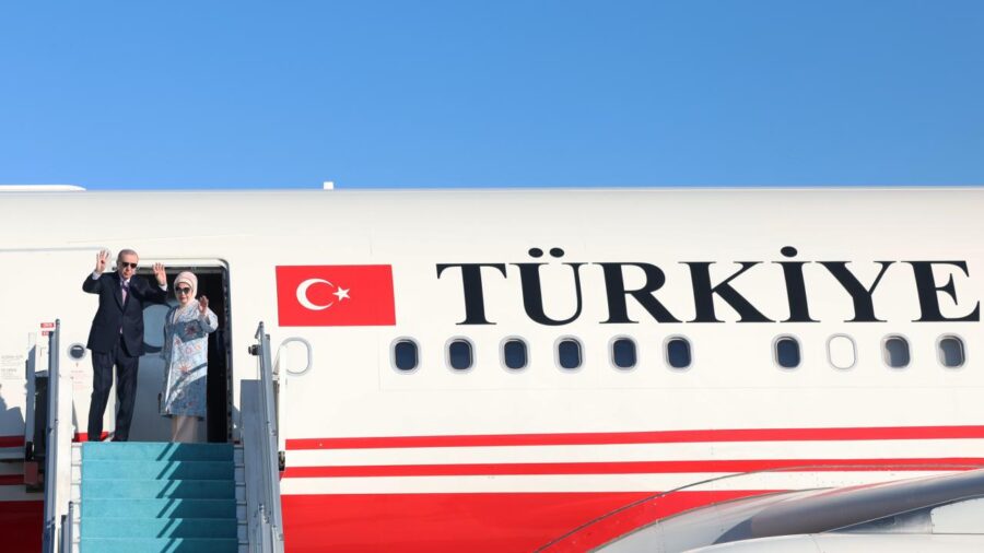 cumhurbaskani erdogan ucak aa 2362347 DdPOTp