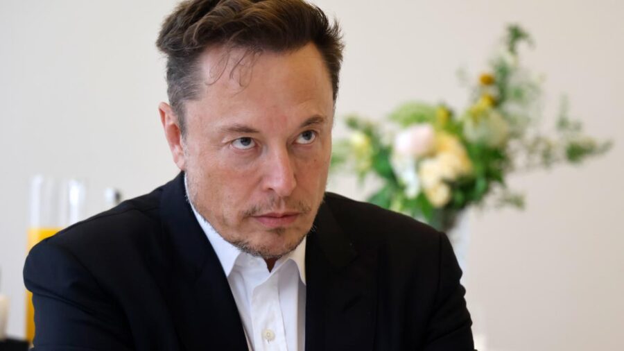 elon musk ihs 2105717 UwhoBG