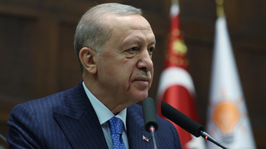 erdogan 2327108 A6OGfr