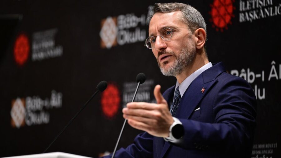 fahrettin altun aa 2234088 gBGtdW