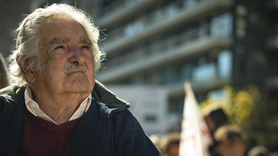 jose mujica aa 2360025 j2etui