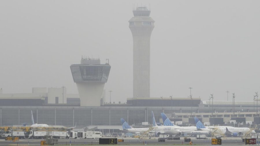 newark airport ap 2357853 vDFYmC