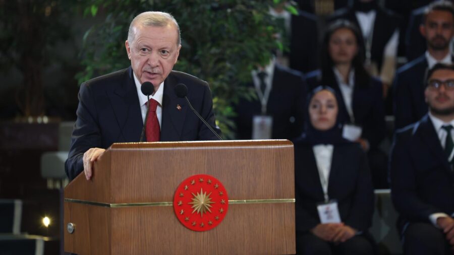 recep tayyip erdoganaa 2361767 kMU2Aa