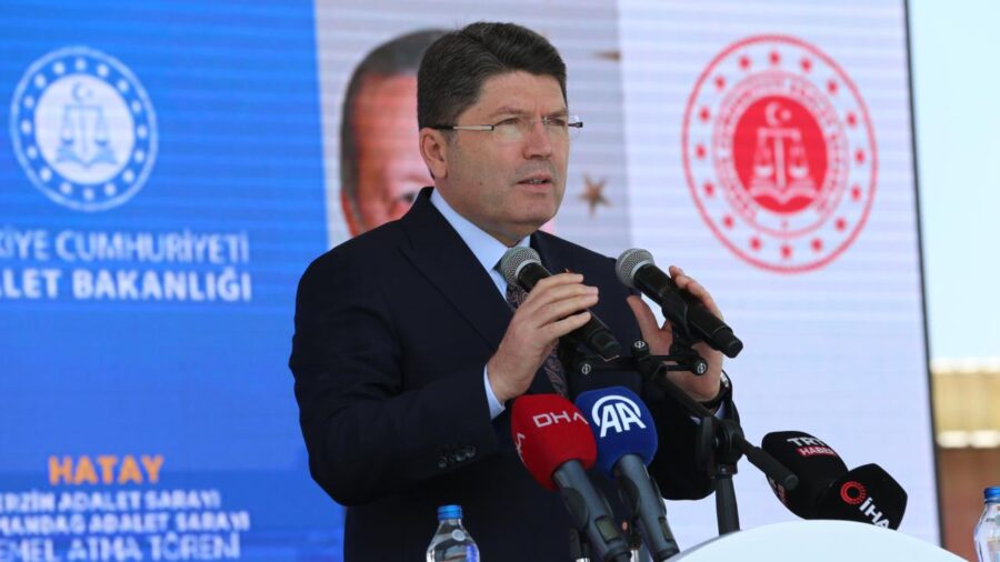 yilmaz tunc 2361157 iSyI9g