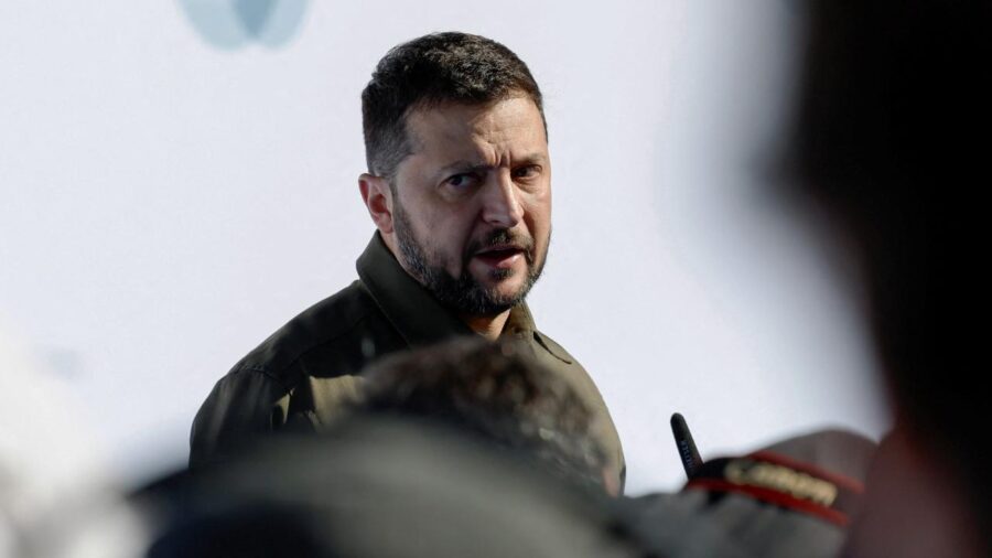 zelenskiy reu 2118935 bDJY5A