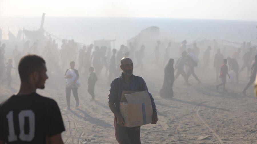 gaza aid a 2371595 SetvMs
