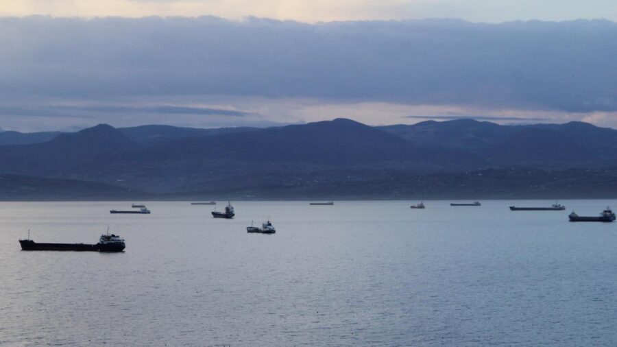 gemi deniz liman aa 1710551 o56o6U