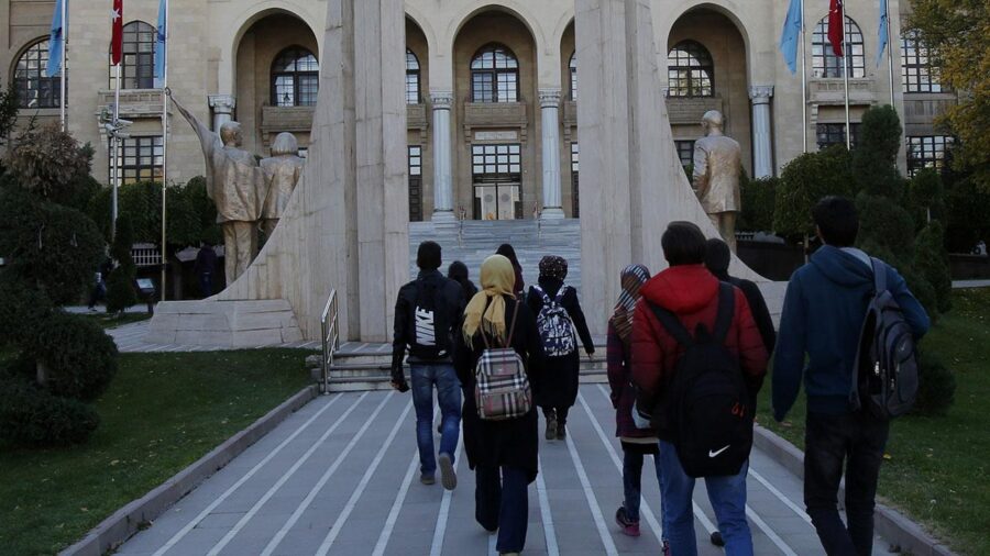 universite ogrencisi gazi aa 1519885 tWWeMM