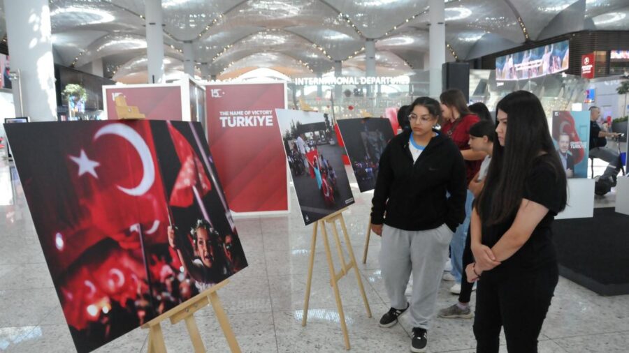 15 temmuz sergi aa 2379430 jOZBMy