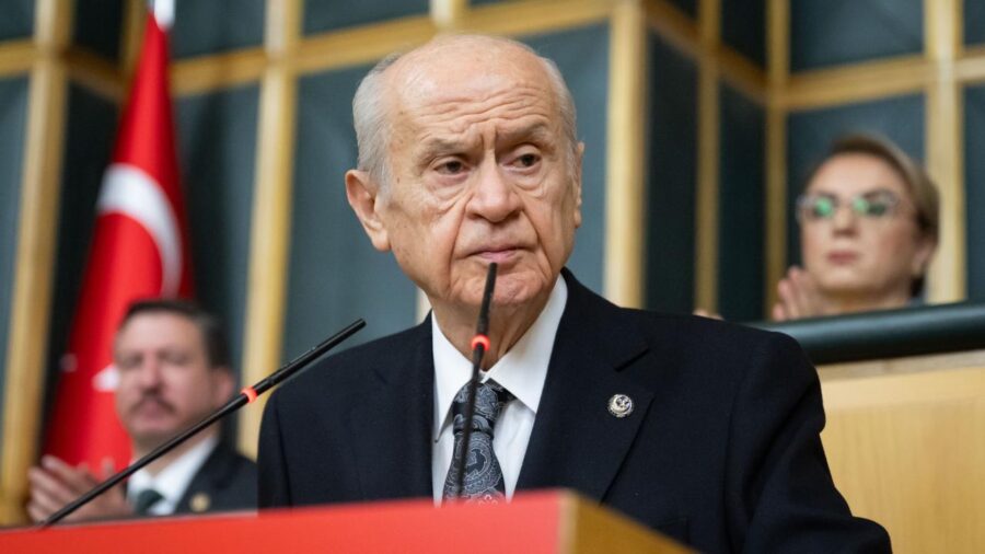 devlet bahceli aa 2340102 PyfmaP