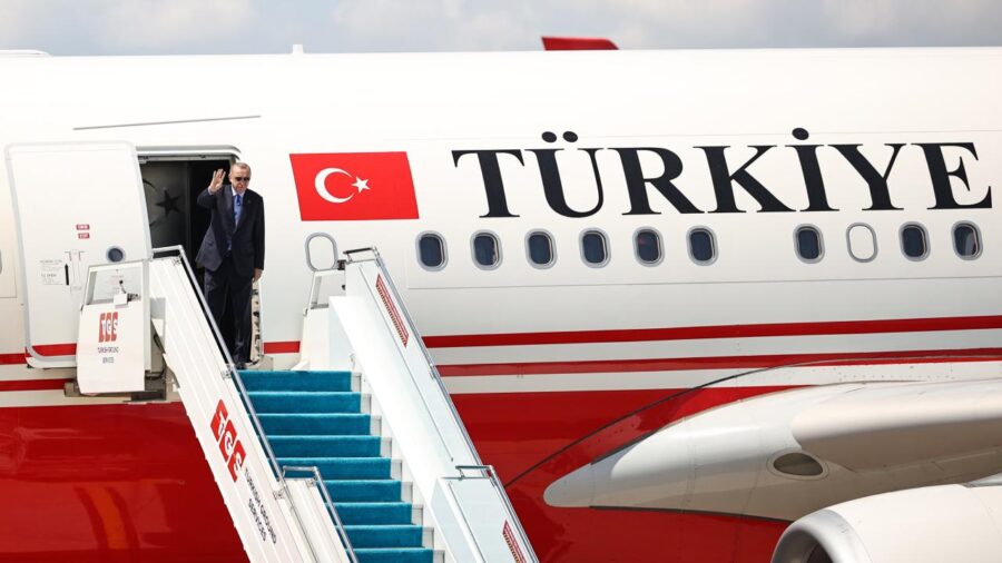 erdogan ucak aa 2074247 qqLUWr