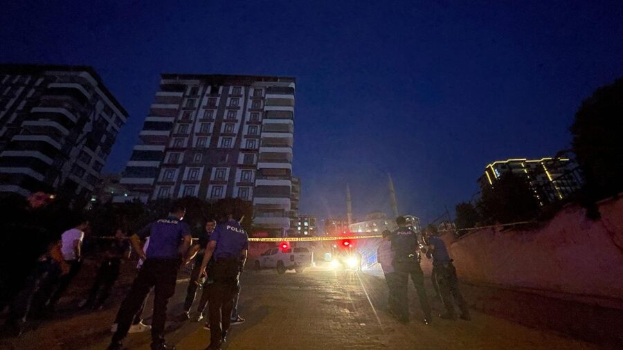 yangin aa 2382290 RscKIO