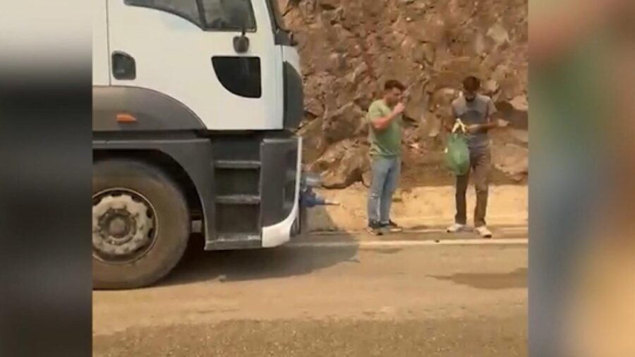 Yangınına su taşırken hayatını kaybedenlerin kazadan önceki görüntülerine ulaşıldı yangin kaza aa 2384914 yy7uL2