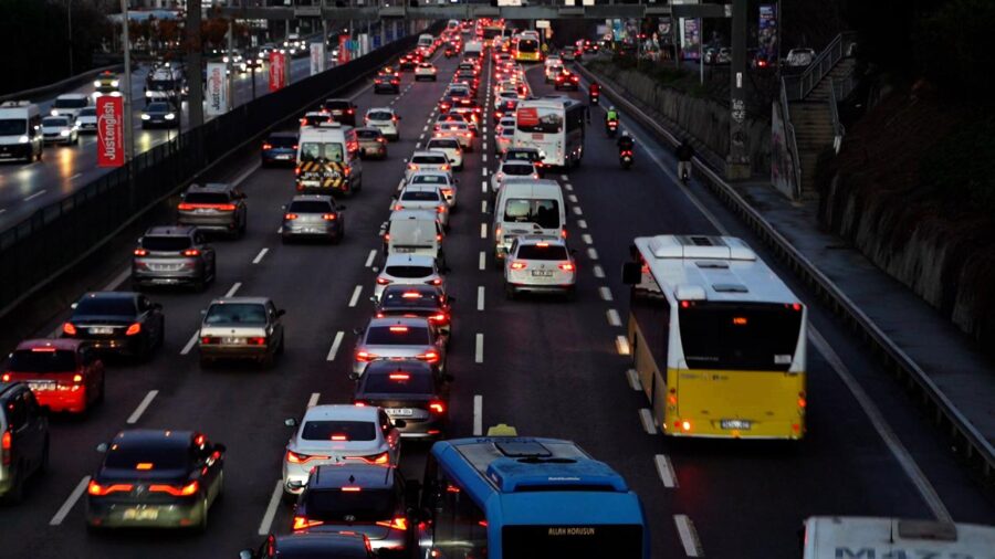 istanbul trafik trt haber 2327043 zm76cG