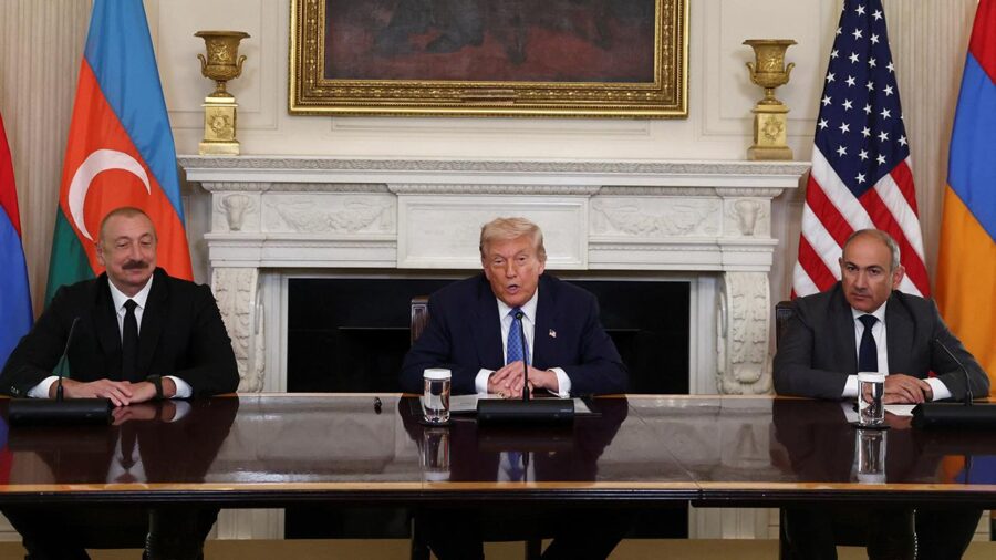 ABD, Azerbaycan ve Ermenistan, üçlü mutabakata imza attı trump aliyev pasinyan reuters 2387396 V9KHSN