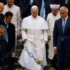 Pope Leo visits Istanbul’s Blue Mosque ab0ed0f0 cd2e 11f0 9f8a 0321935e874a thAEiL