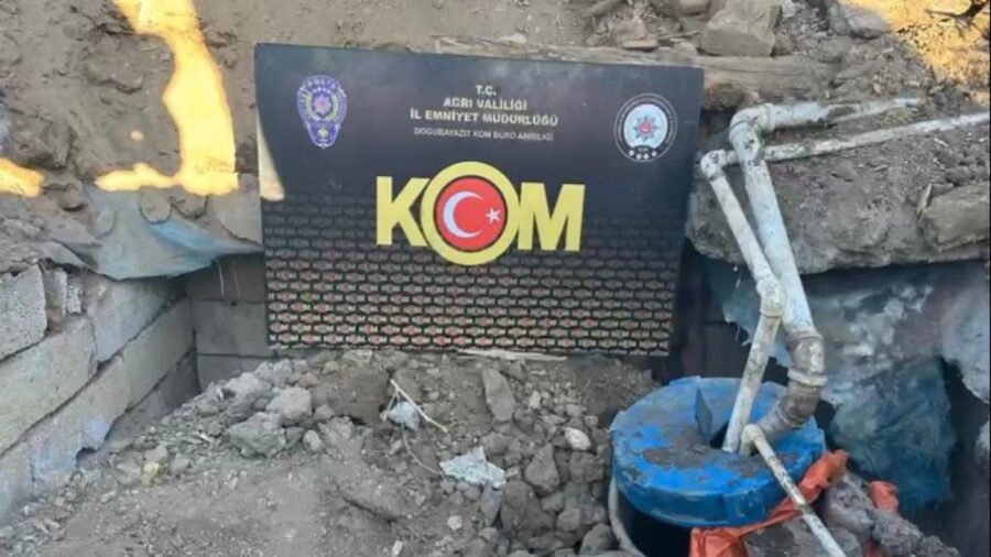 Yer altına gömülü tankta 3 bin 562 litre kaçak motorin ele geçirildi agri kacak motorin aa 2418455 BGquPb