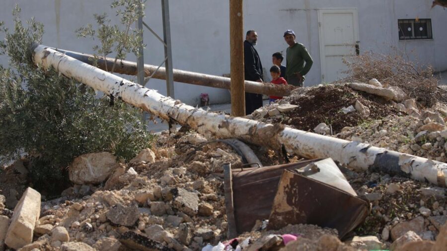 bati seriaaa 2420828 IhzBWg