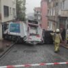 Beyoğlu’nda çöp kamyonu binaya çarptı: 3 yaralı cop kamyonu beyoglu dha 2420808 90m1LC