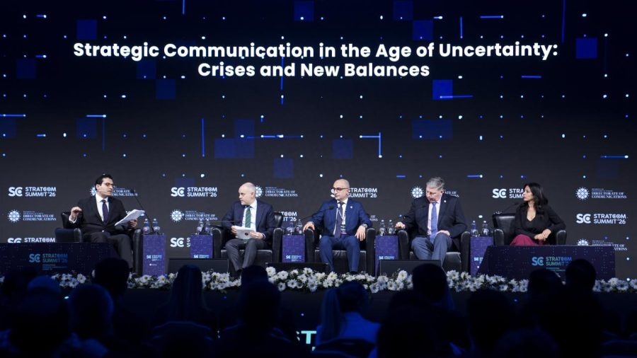 belirsizlik caginda stratejik iletisim krizler ve yeni dengeler paneli aa 2449493 6Dk1HL