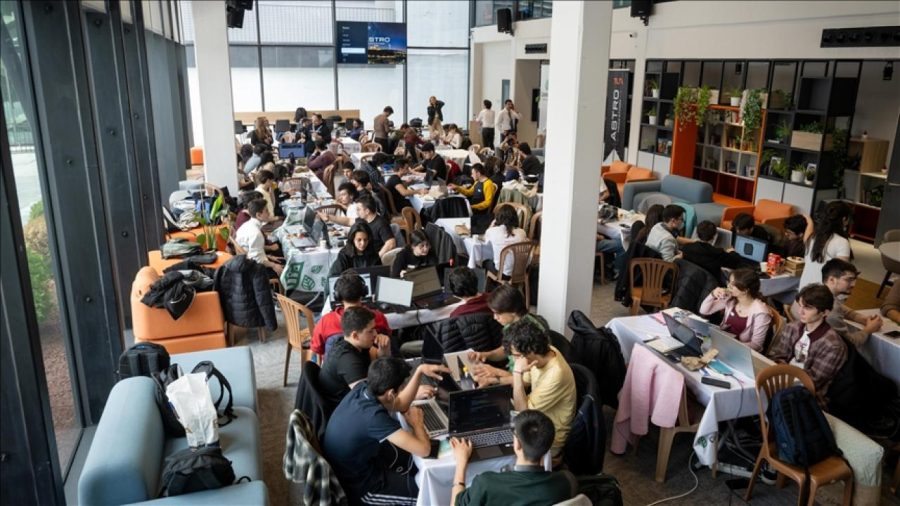 hackathon 2449488 0OIaIJ